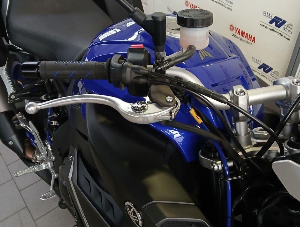 Yamaha MT-10 (2017 - 20) (7)