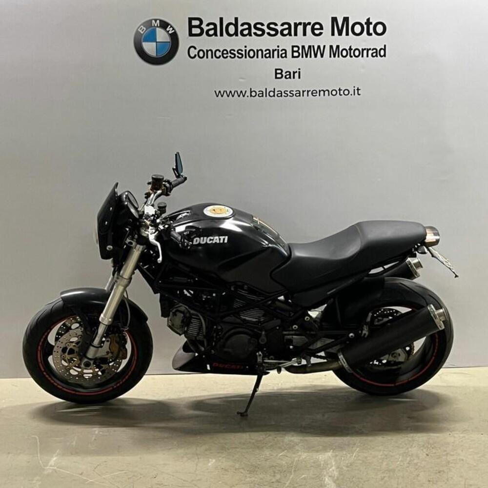 Ducati Monster 900 Dark I.E. (1999 - 02)