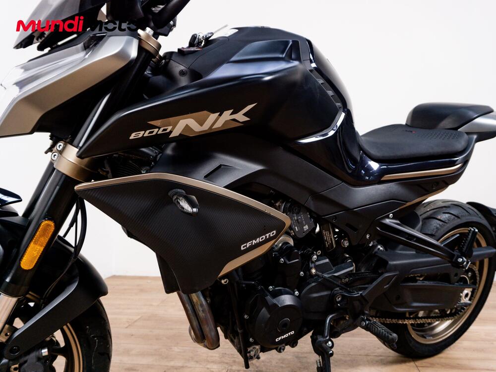 CFMOTO 800NK Sport (2023 - 26) (9)