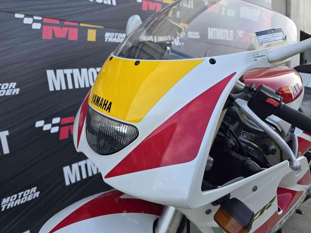 Yamaha TZR 250 RS 3VX (7)