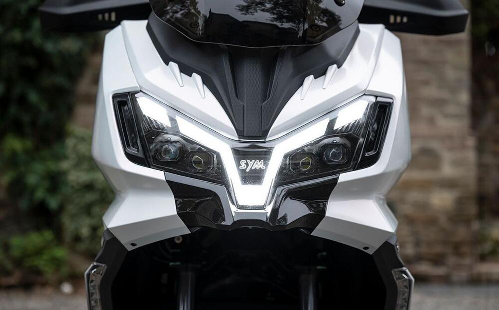 Sym ADX 300 (2024 - 26) (4)