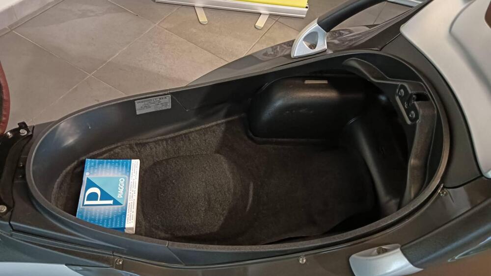 Piaggio Mp3 300 ie Business LT ABS (2014 - 16) (7)