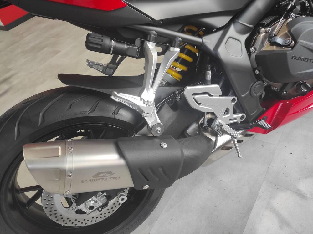 QJ Motor SRK 800 RR (2025 - 26) (5)