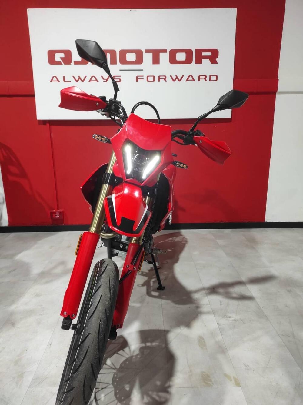 QJ Motor COV 125 (2025 - 26) (3)
