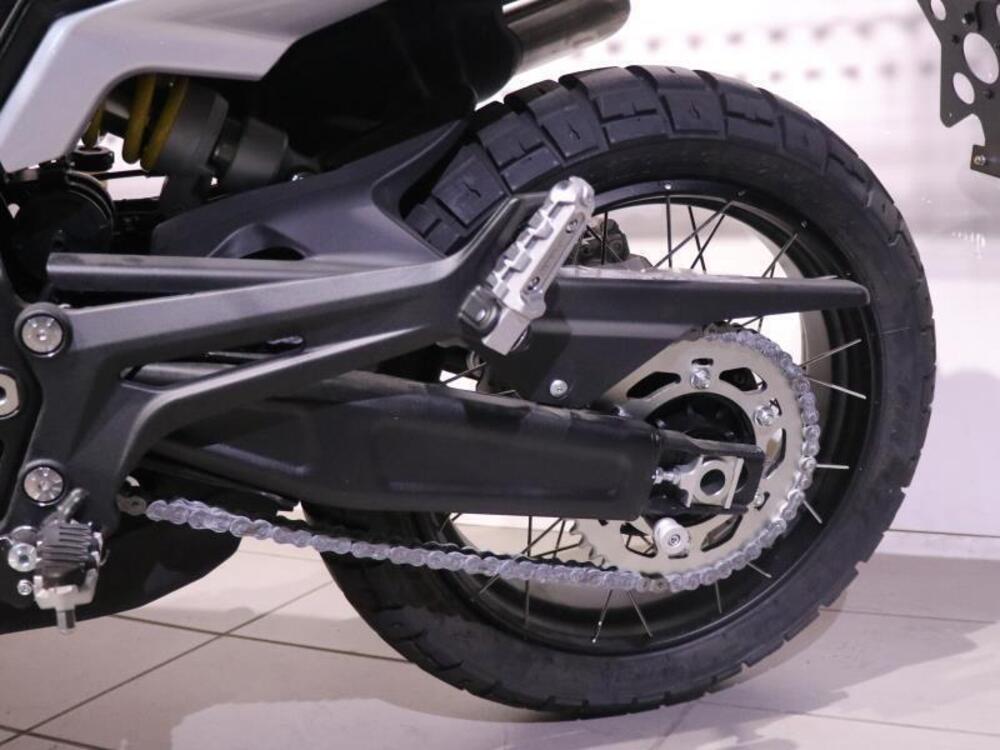 Benelli Leoncino 800 (2022 - 26) (5)