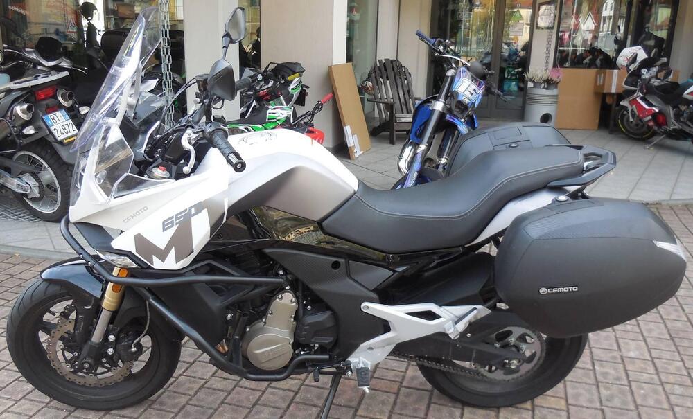 CFMOTO 650MT (2021 - 24)
