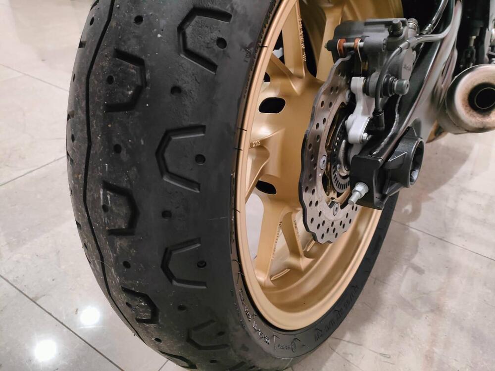 Yamaha XSR 700 (2021) (6)