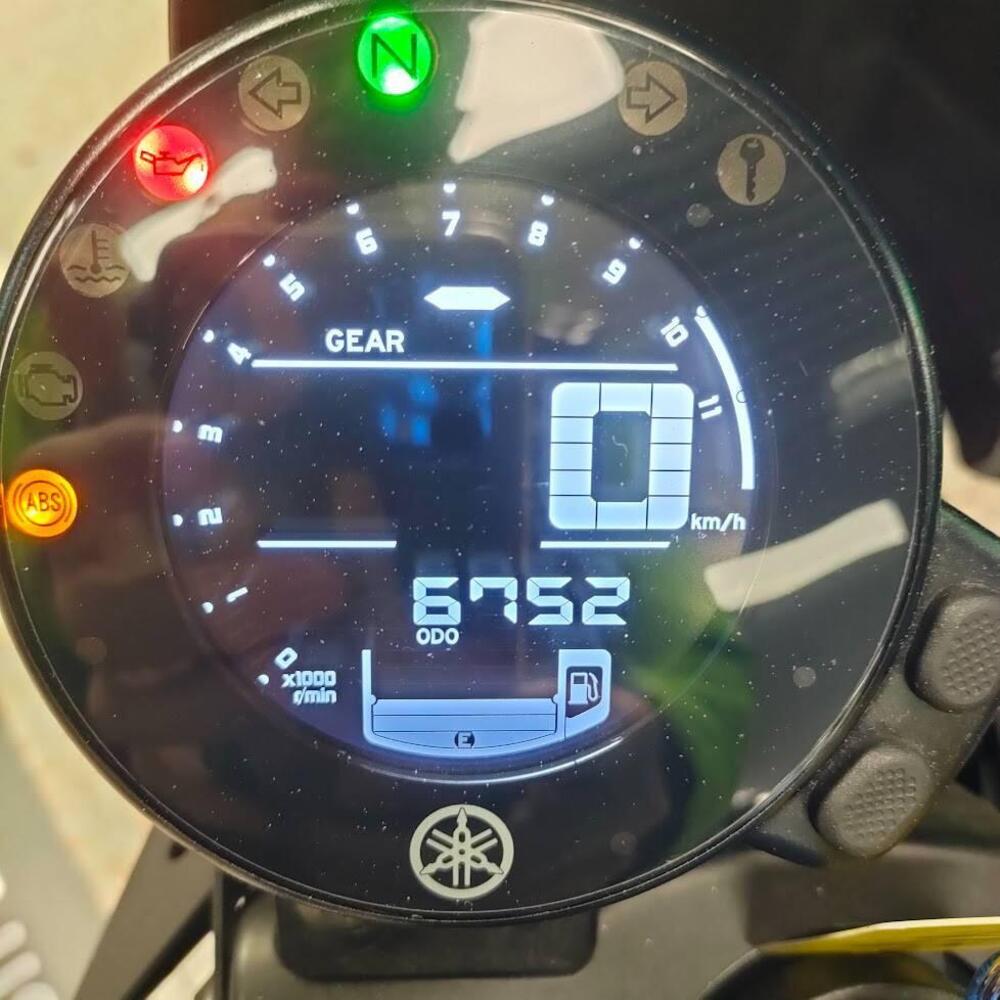 Yamaha XSR 700 (2022 - 26) (6)