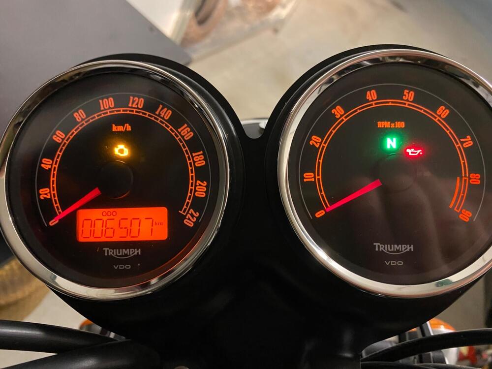 Triumph Scrambler (2006 - 17) (10)