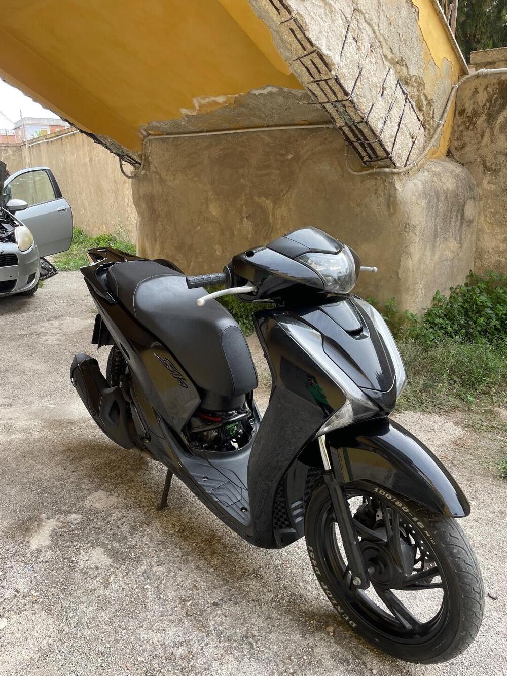 Honda SH 150 i (2017 - 19) (2)