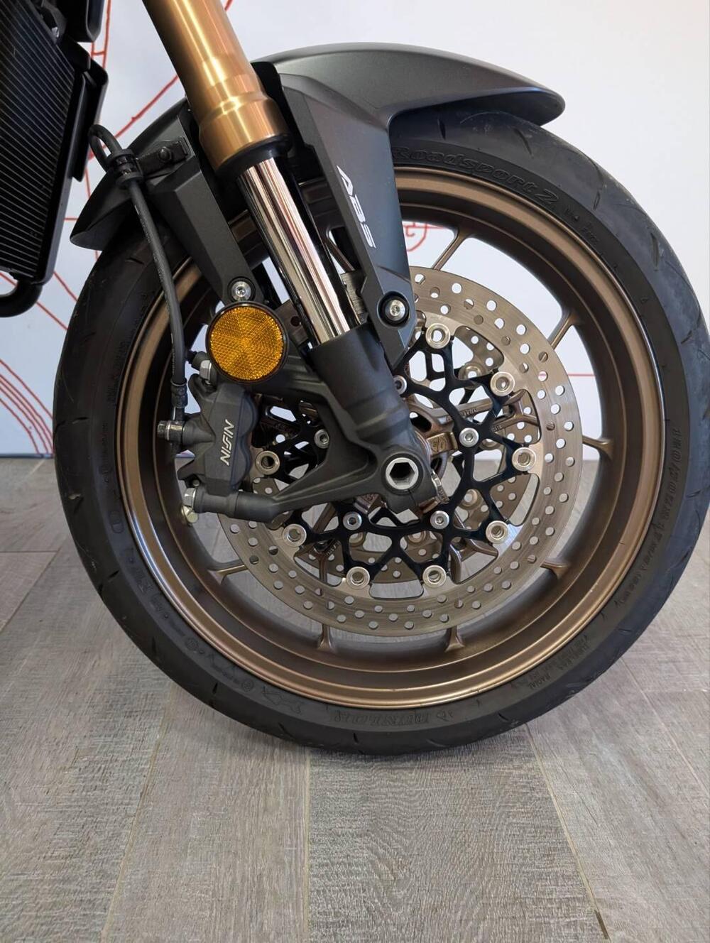 Honda CB 650 R E-Clutch (2024 - 26) (15)