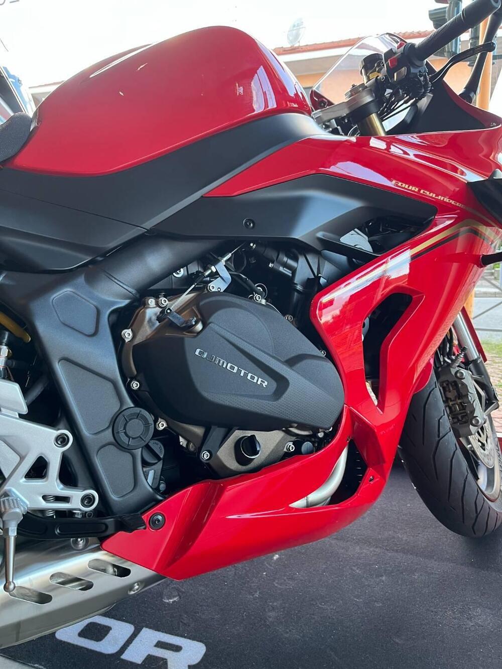 QJ Motor SRK 800 RR (2024) (3)