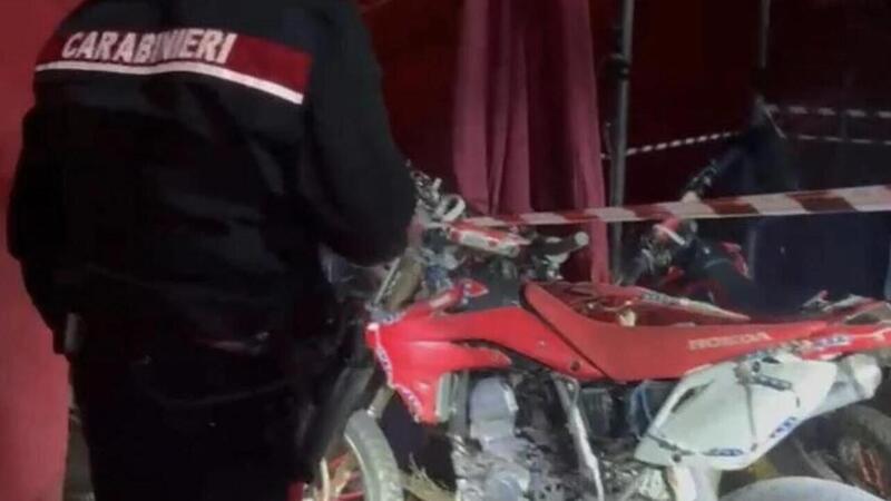 Napoli, scontro tra moto al circo: morto uno stuntman