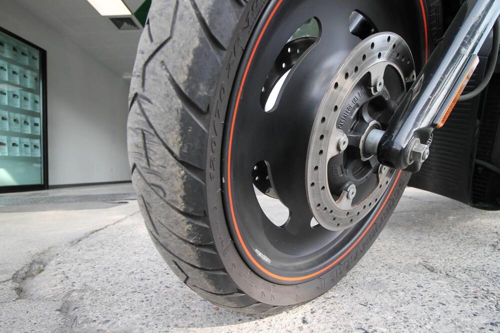 Harley-Davidson 1130 Night Rod Special (2006 - 07) - VRSCDX (12)