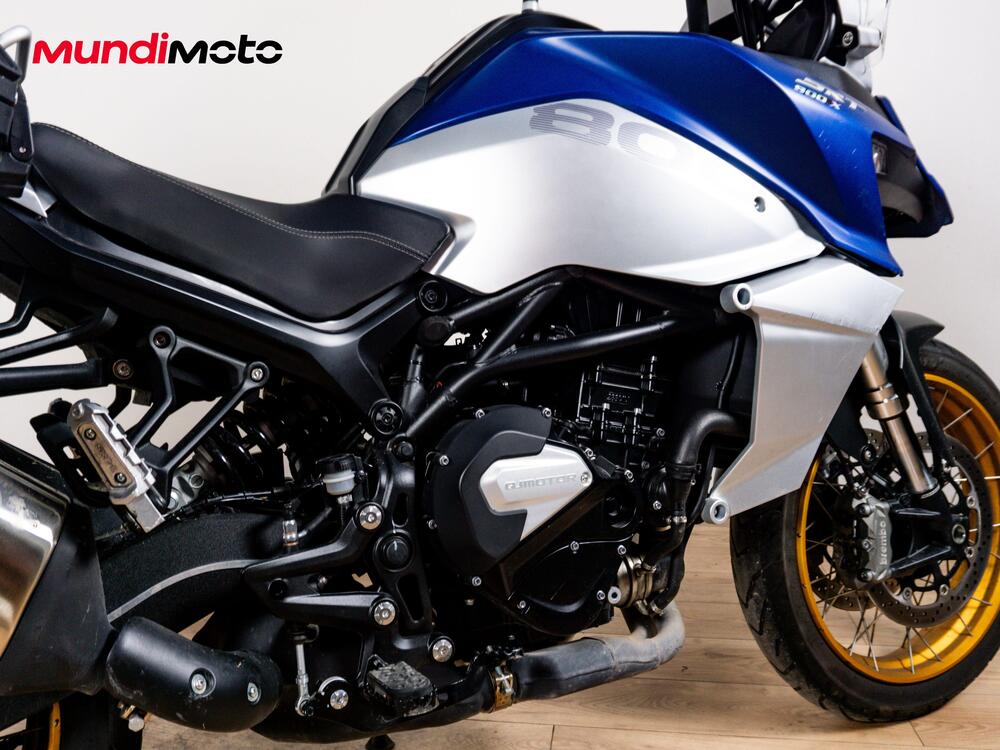 QJ Motor SRT 800 X (2023 - 24) (4)