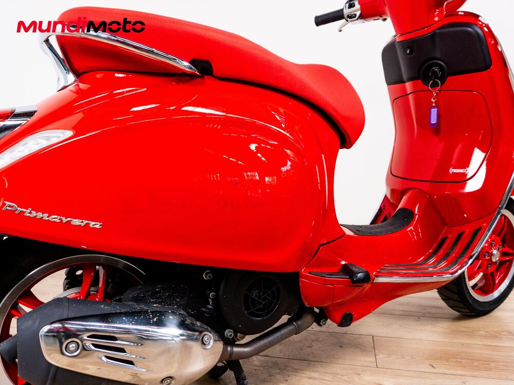 Vespa Primavera 125 RED (2025 - 26) (4)
