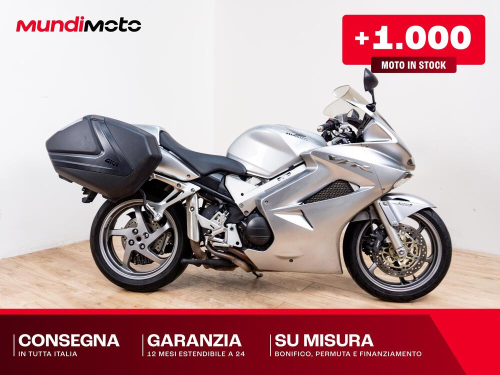 Honda VFR 800 (2002 - 05)