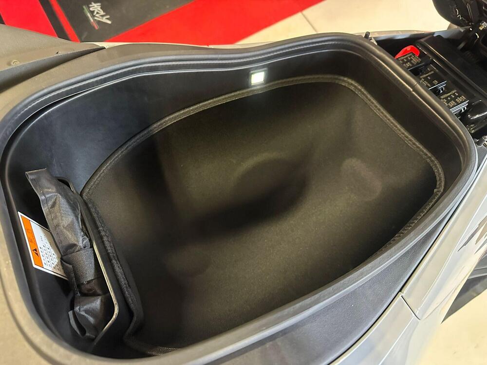 Zontes ZT368-D (2025 - 26) (15)