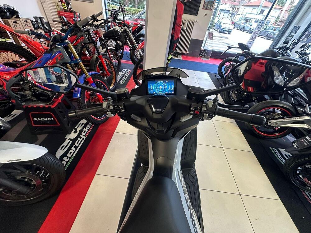 Zontes ZT368-D (2025 - 26) (16)