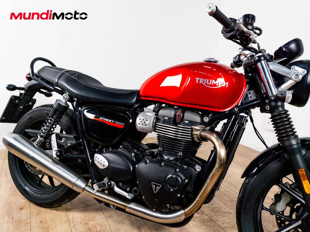 Triumph Street Twin 900 (2017 - 18) (3)