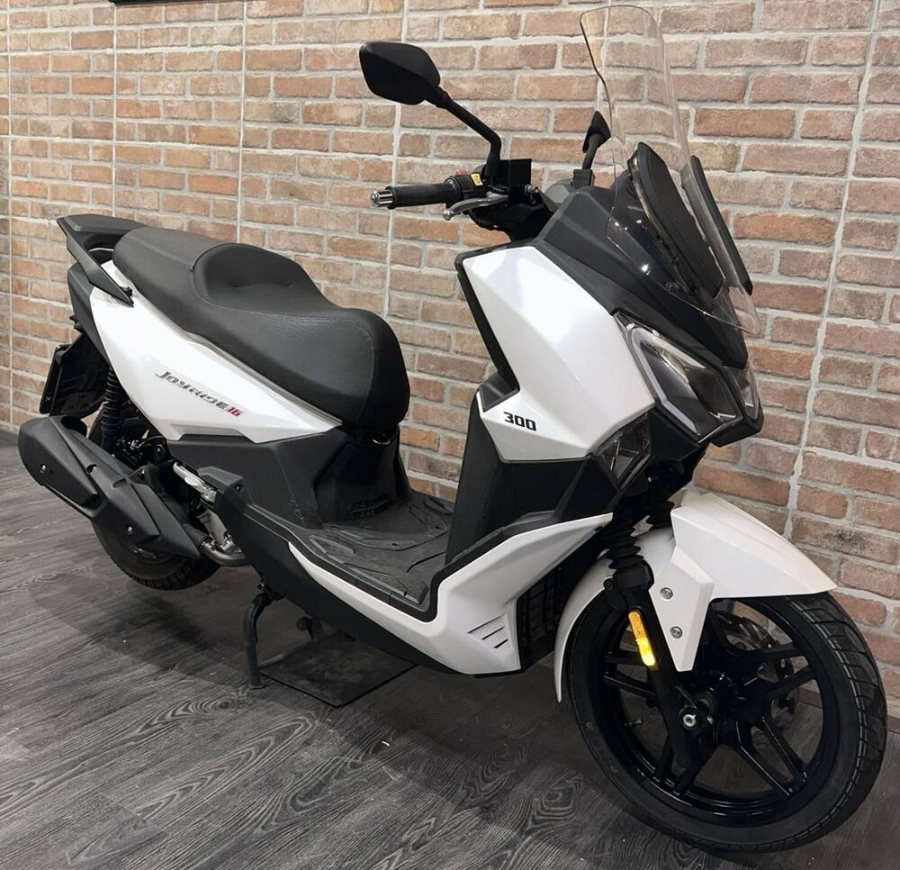Sym Joyride 300 (2022 - 24) (5)