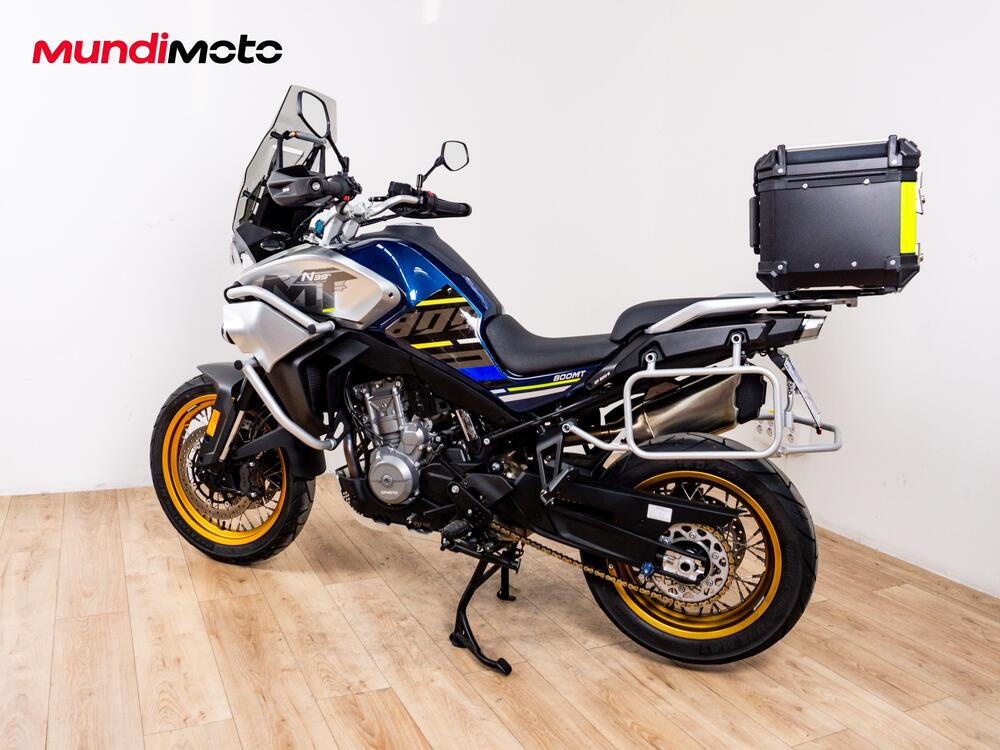 CFMOTO 800MT Touring (2022 - 26) (7)