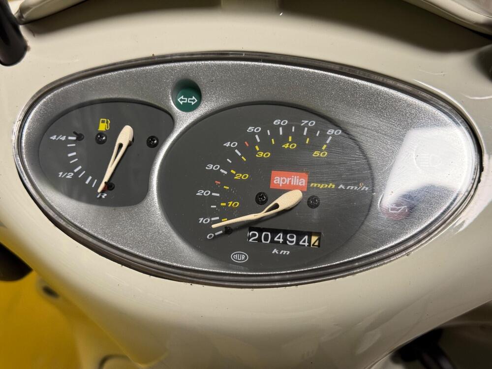 Aprilia Scarabeo 50 2t (2008 - 17) (2)