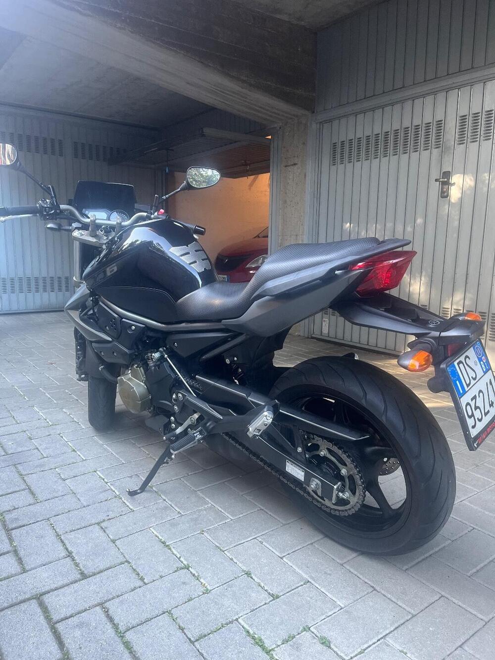 Yamaha XJ6 (2008 - 15) (2)