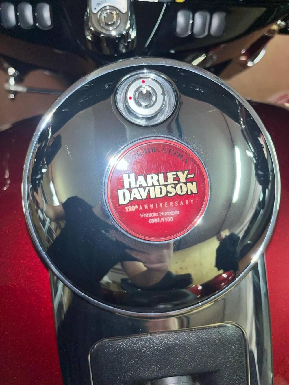 Harley-Davidson Tri Glide Ultra Anniversary (2023) (4)