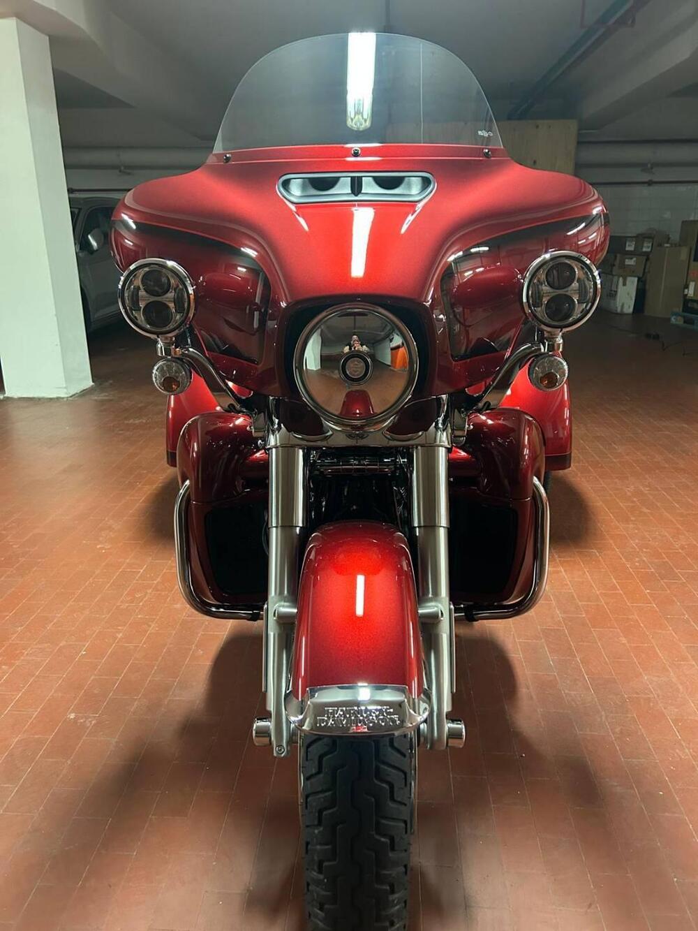 Harley-Davidson Tri Glide Ultra Anniversary (2023) (7)