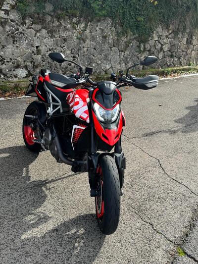 Ducati Hypermotard 950 RVE (2020) usata