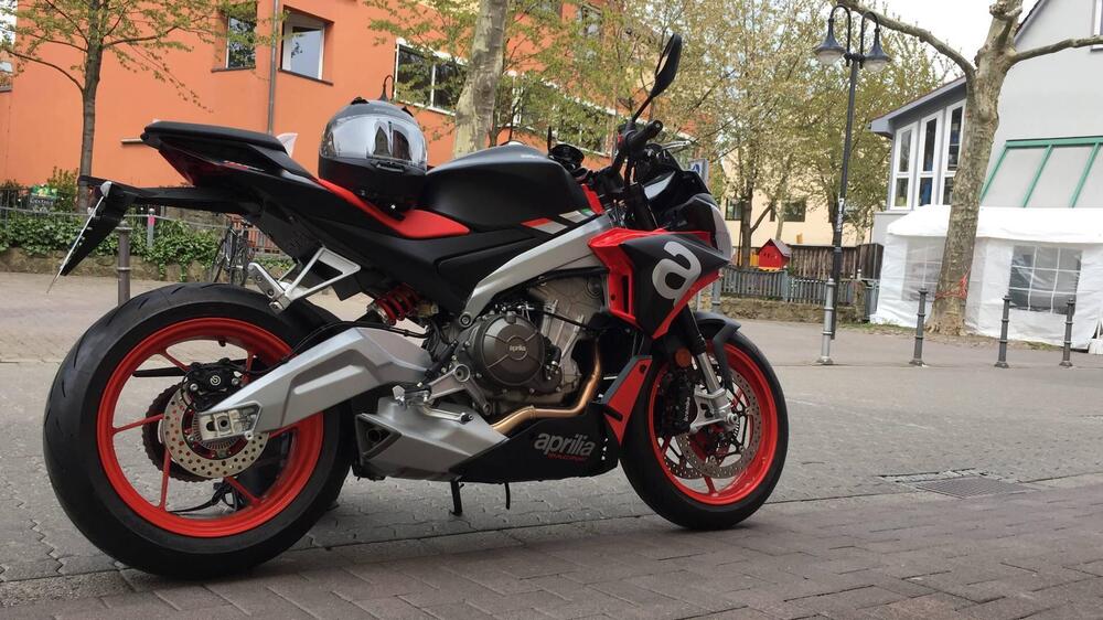 Aprilia Tuono 660 (2021 - 25) (2)