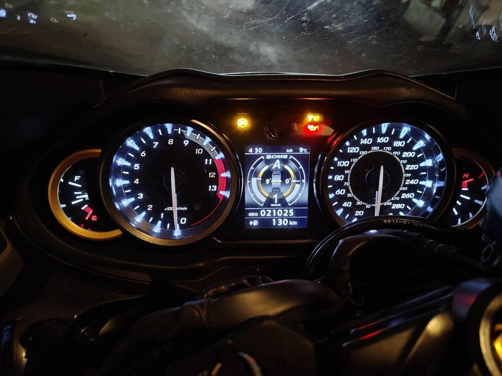 Suzuki GSX 1300 R Hayabusa (2021 - 24) (6)