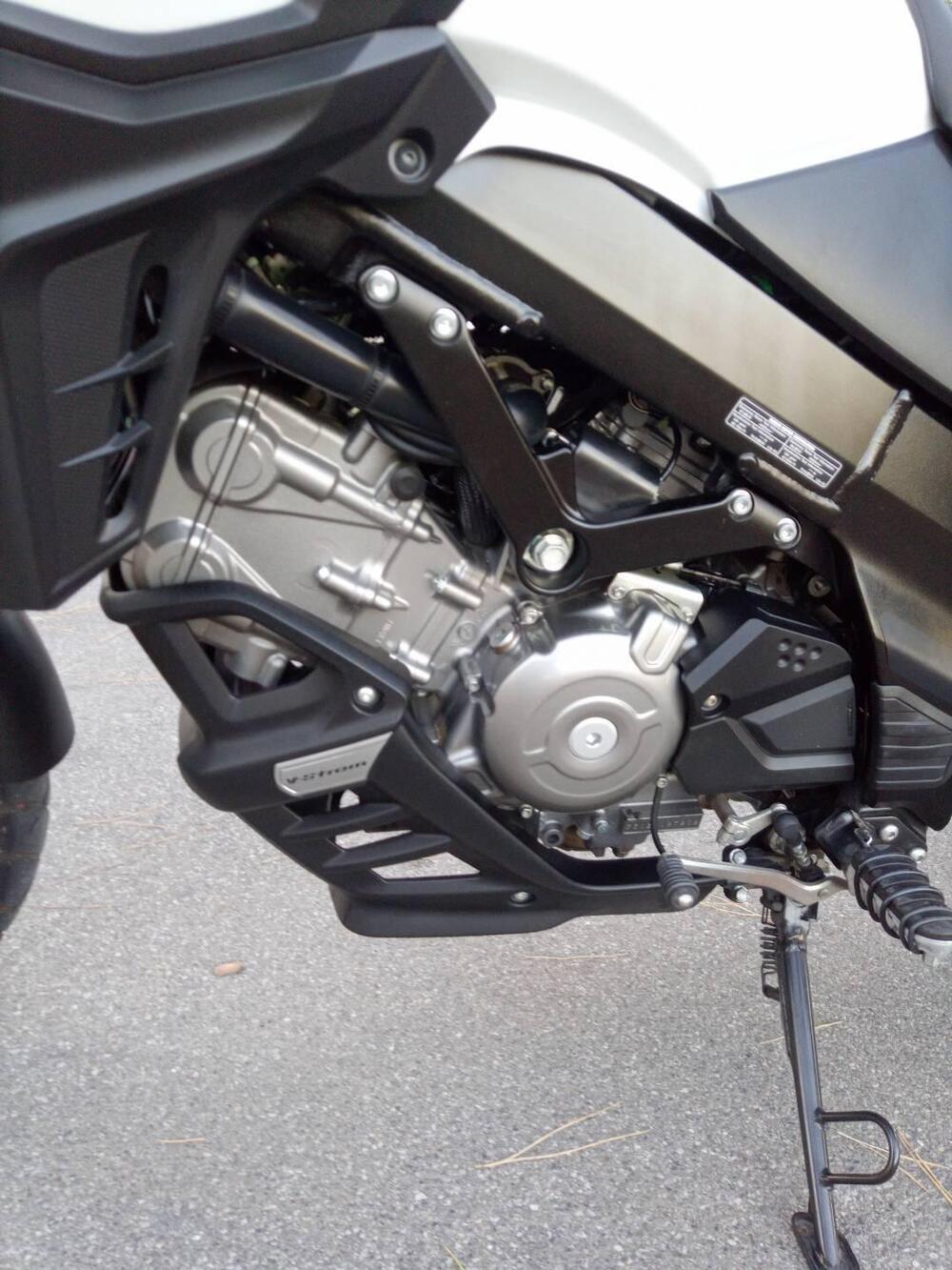 Suzuki V-Strom 650XT (2021 - 25) (2)