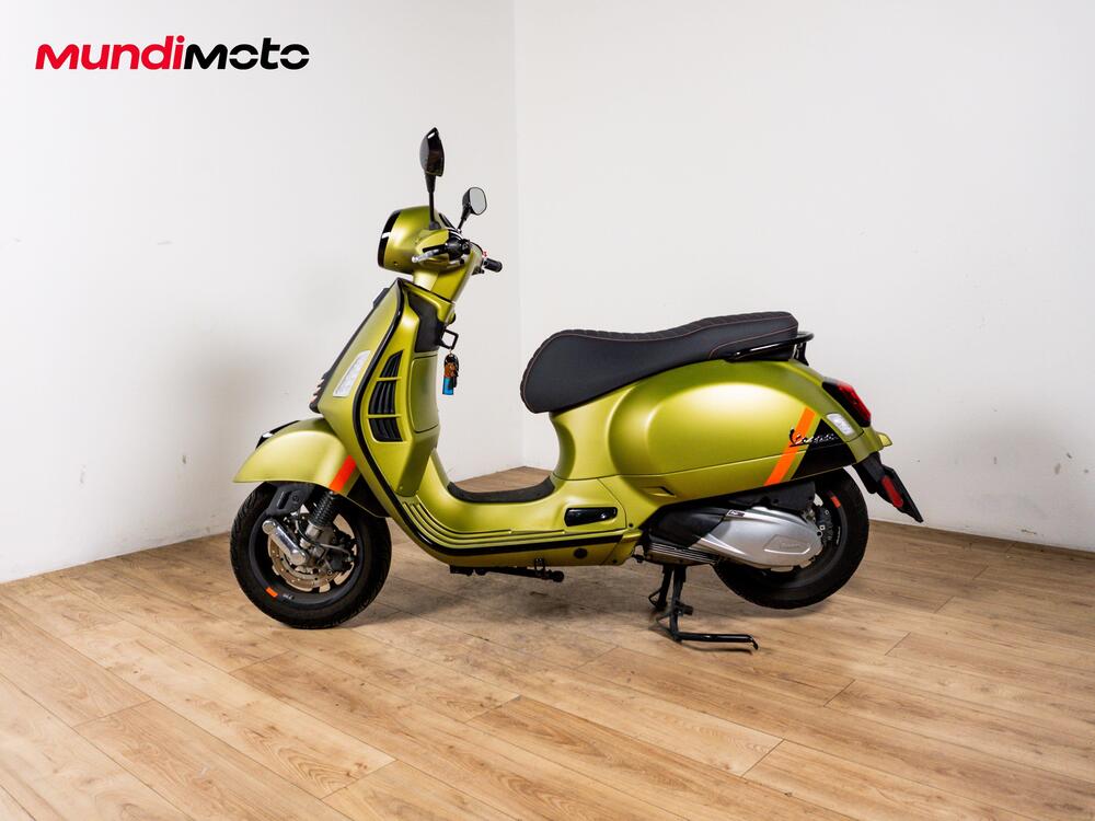 Vespa GTS 300 Super (2017 - 18) (6)