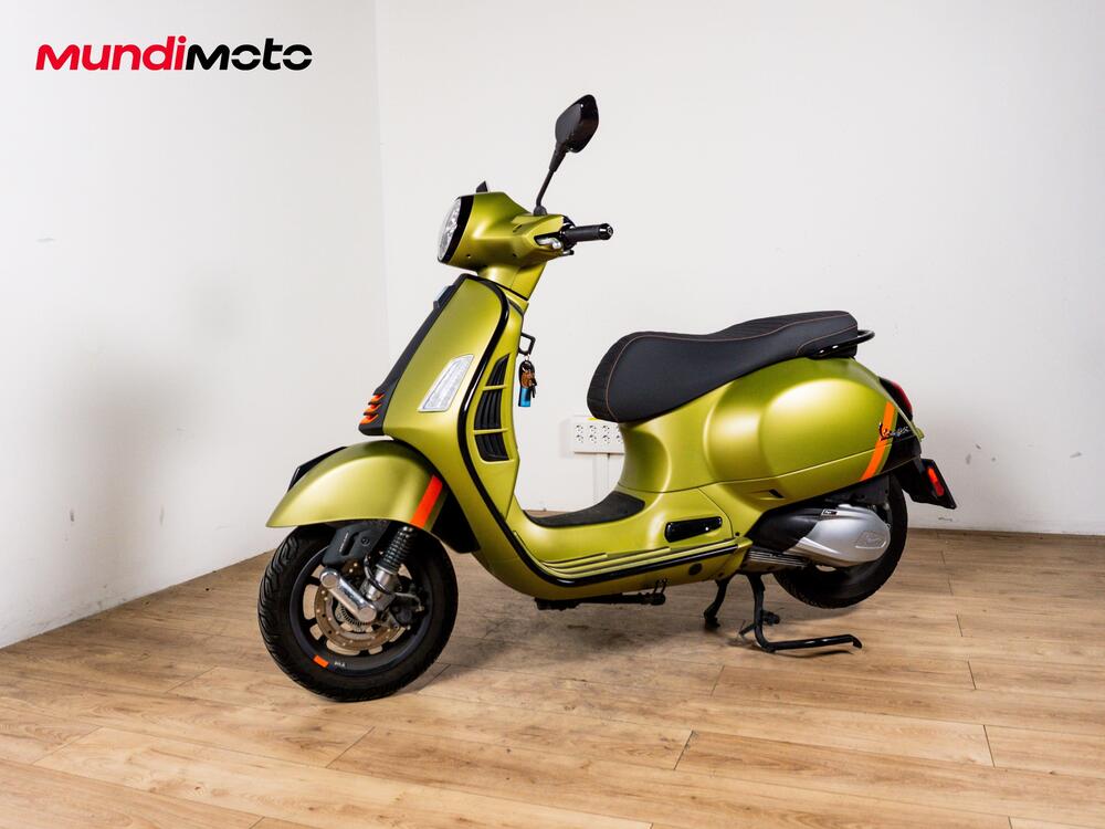 Vespa GTS 300 Super (2017 - 18) (8)
