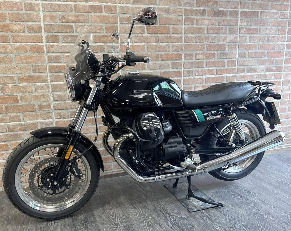 Moto Guzzi V7 III Special (2017 - 20) (14)