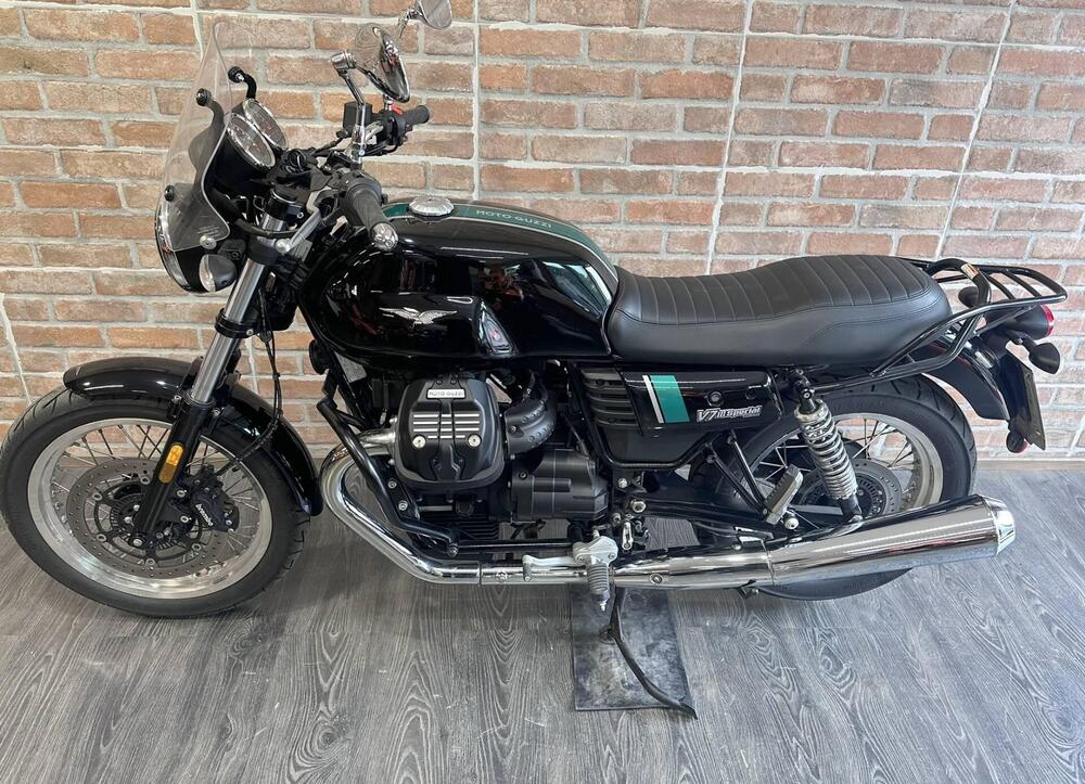 Moto Guzzi V7 III Special (2017 - 20) (12)