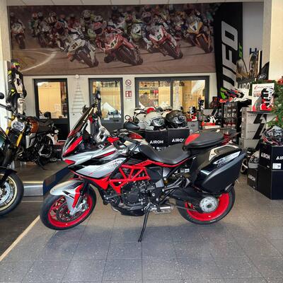 MV Agusta Turismo Veloce 800 Lusso (2021 - 22) usata