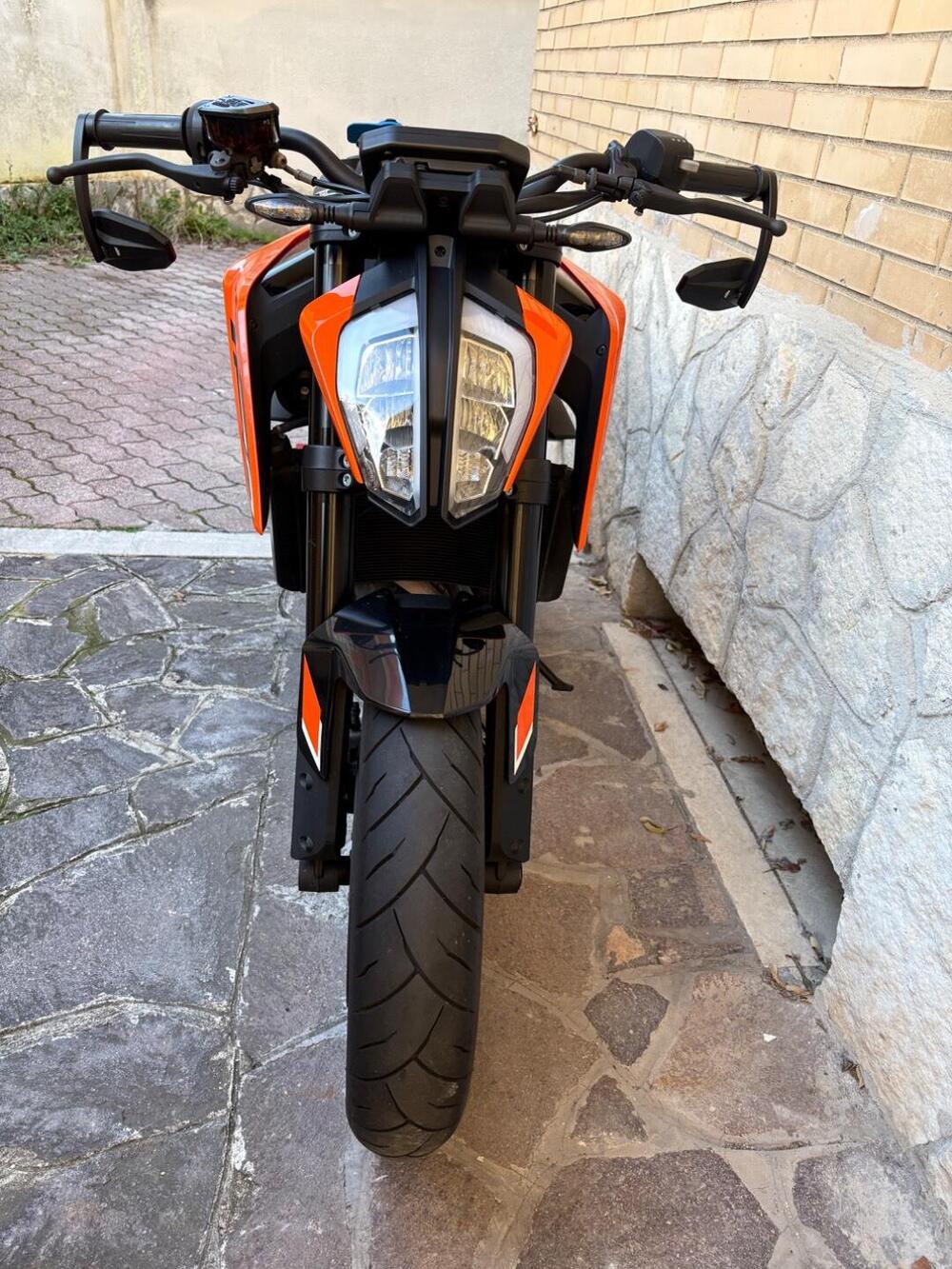 KTM 790 Duke L (2023 - 24) (2)