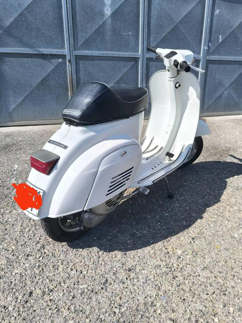Piaggio Vespa 50 special V5B 4 marce (9)