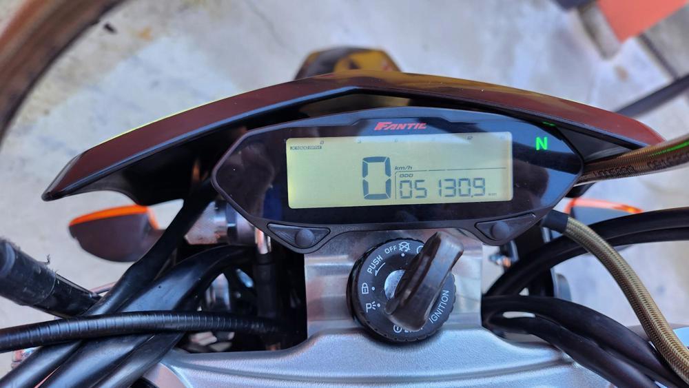 Fantic Motor XMF 125 Motard Performance 4T (2023 - 24) (6)