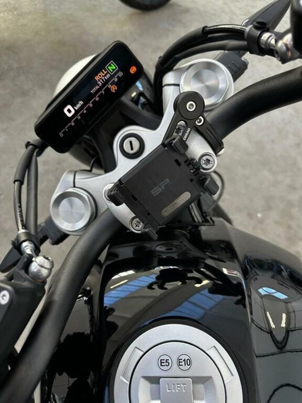 Bmw R 12 (2024 - 26) (3)