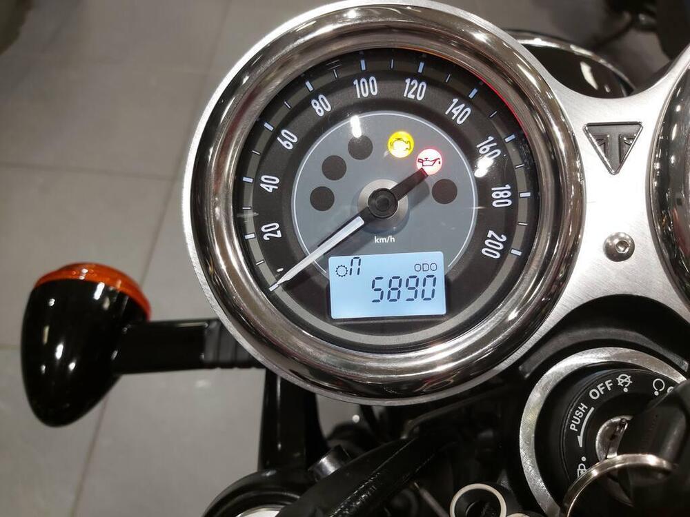 Triumph Bonneville T100 (2021 - 25) (11)