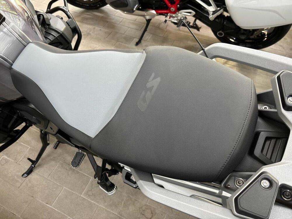 Bmw R 1300 GS Adventure Triple Black (2025 - 26) (9)