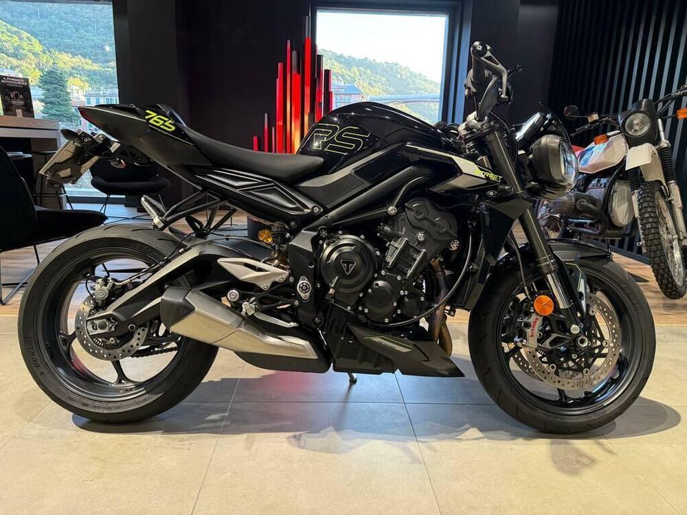 Triumph Street Triple 765 RS (2023 - 26)