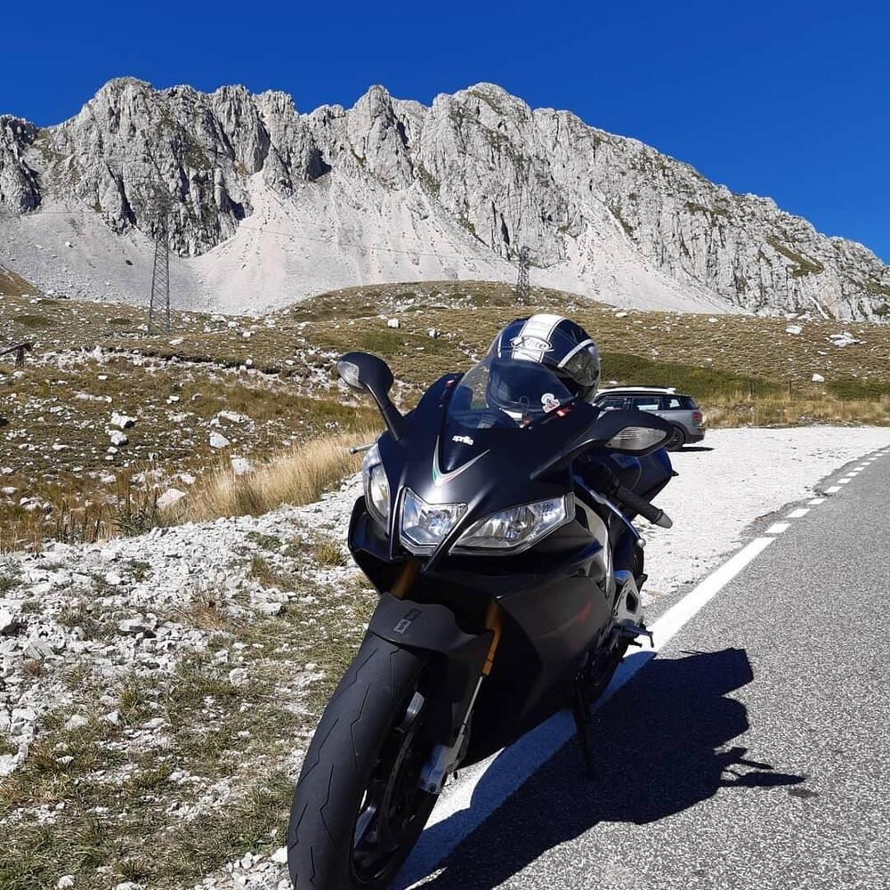 Aprilia RSV4 Factory APRC ABS (2011 - 15)