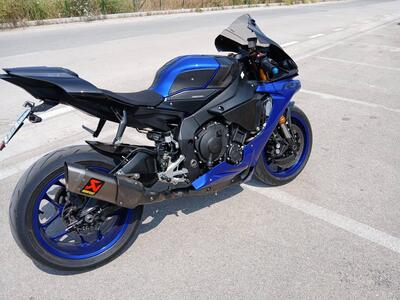 Yamaha YZF R1 (2017 - 19) usata