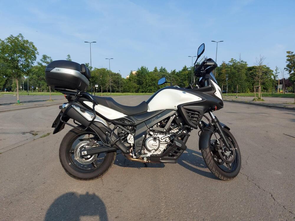Suzuki V-Strom 650 ABS (2011 - 17)