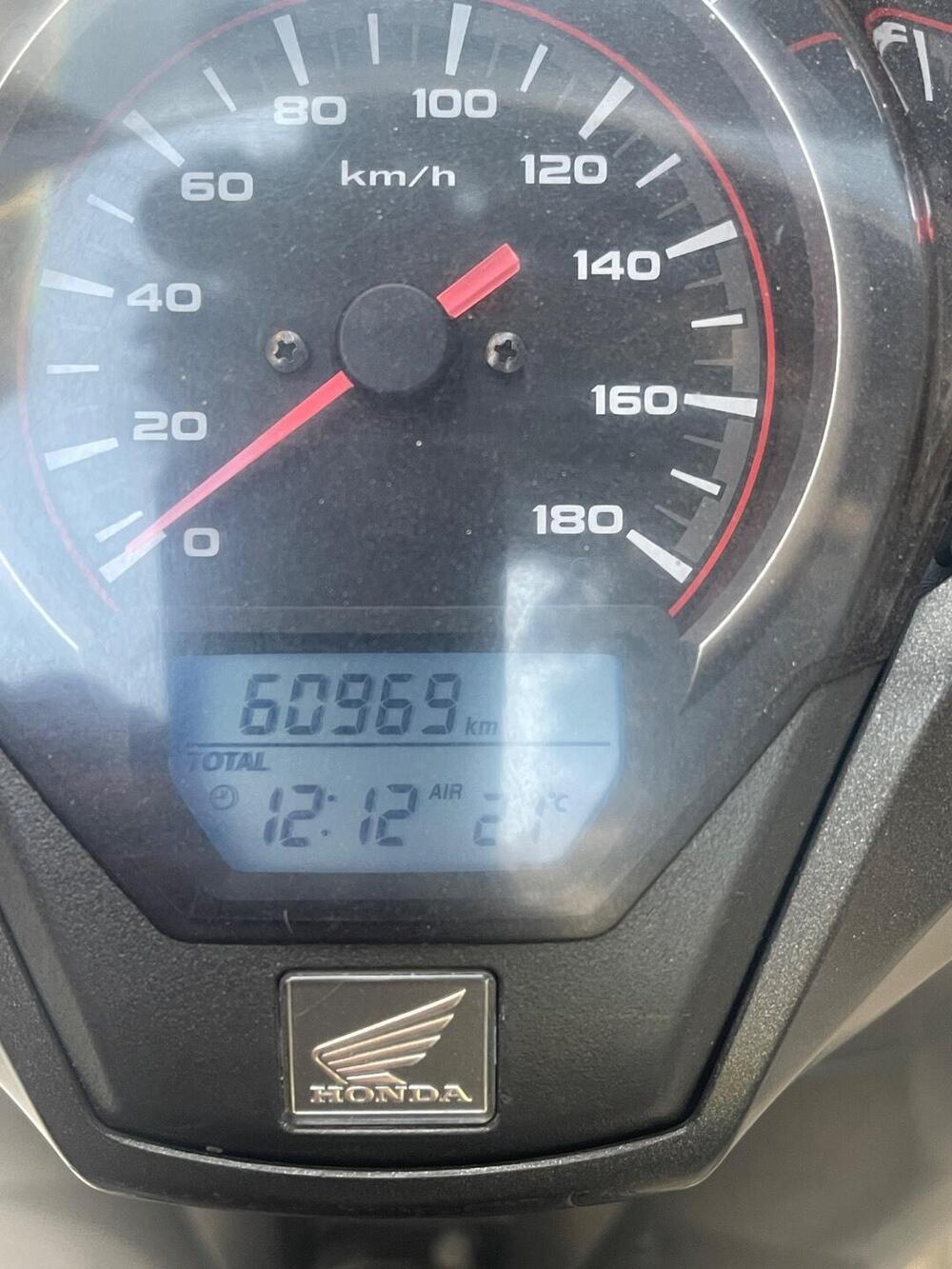 Honda SH 300 i Sport ABS (2018 - 20) (6)